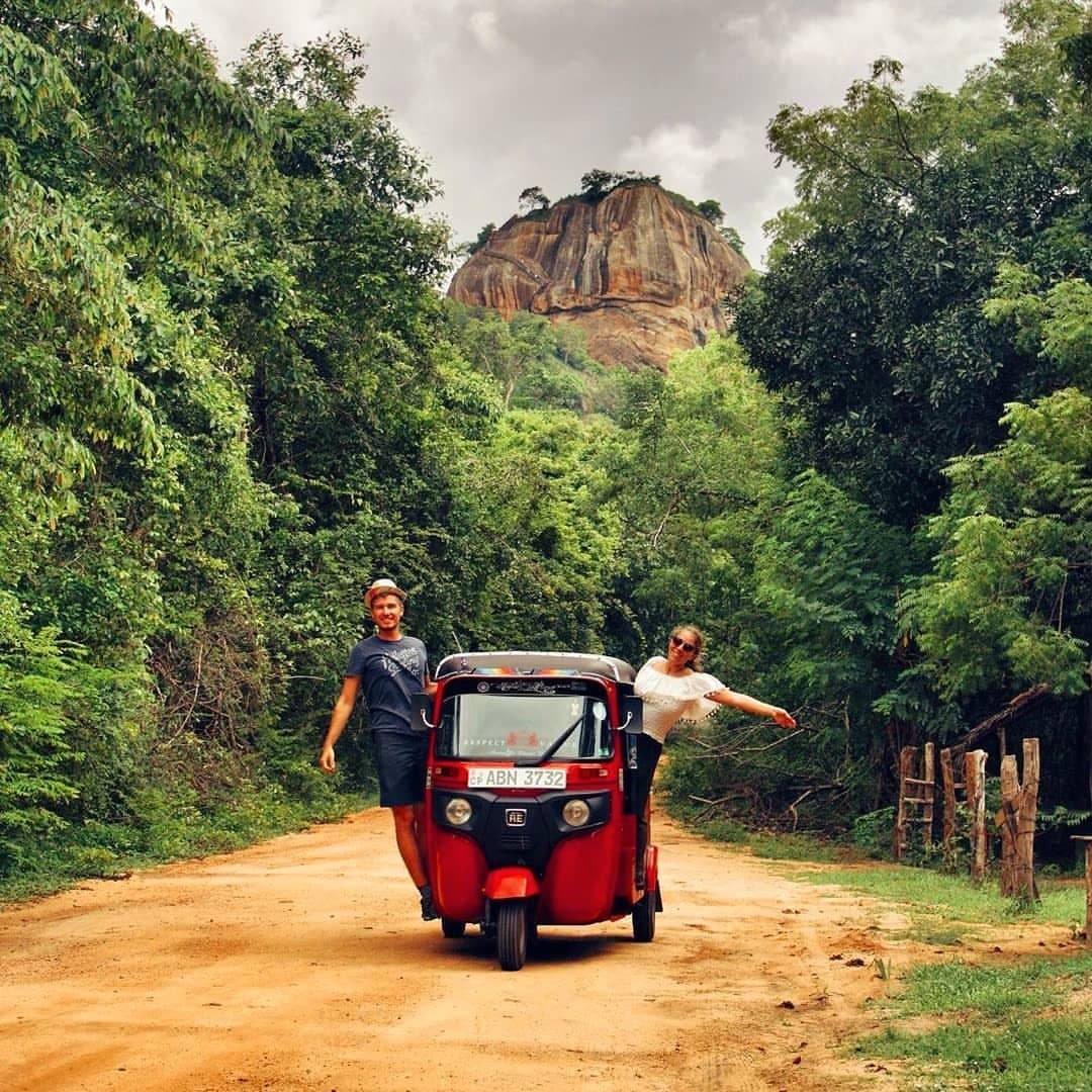 7-Night All-Island Tuk Tuk Tour main image